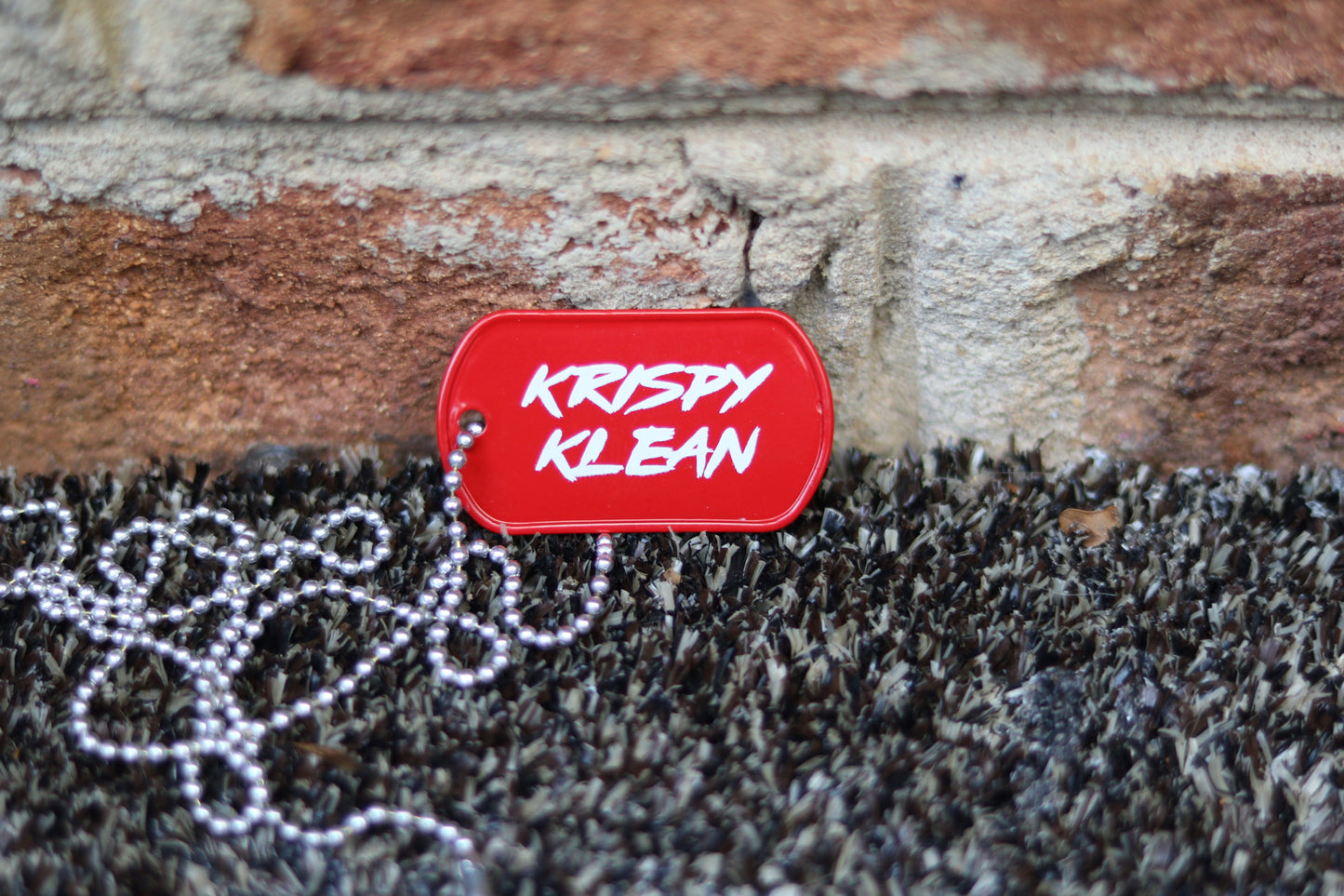 KRISPY KLEAN dog tag