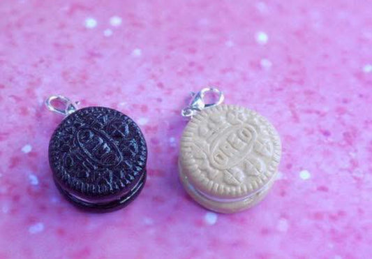 Oreo keychain
